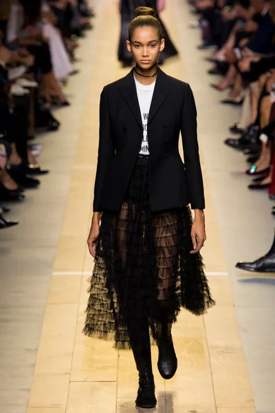 Look 31